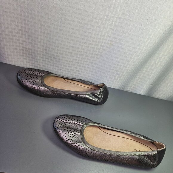 Vionic Womens Black Metallic Perforated Ballet Flats Size 12M - Picture 7 of 11
